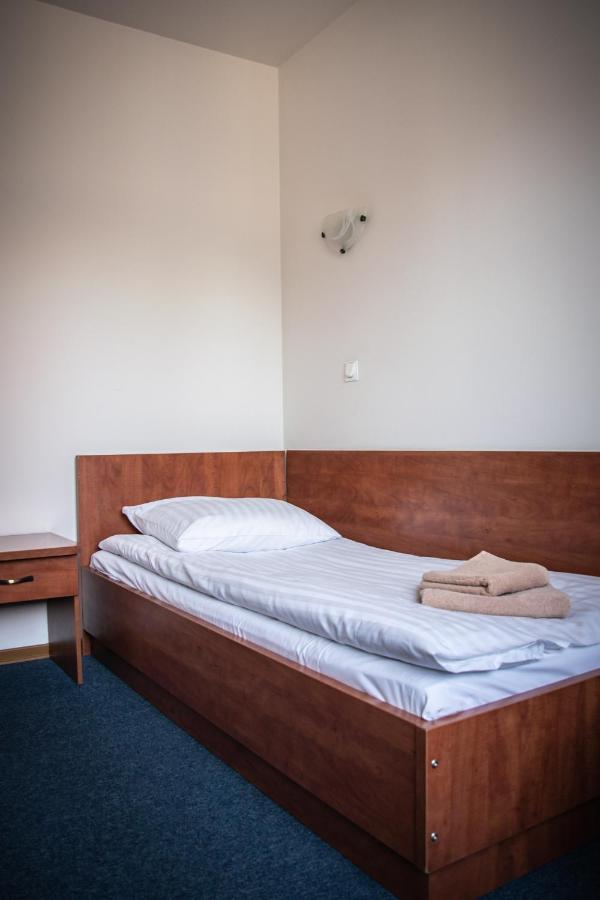 Hotel Ach To Tu Leszno  Exterior photo