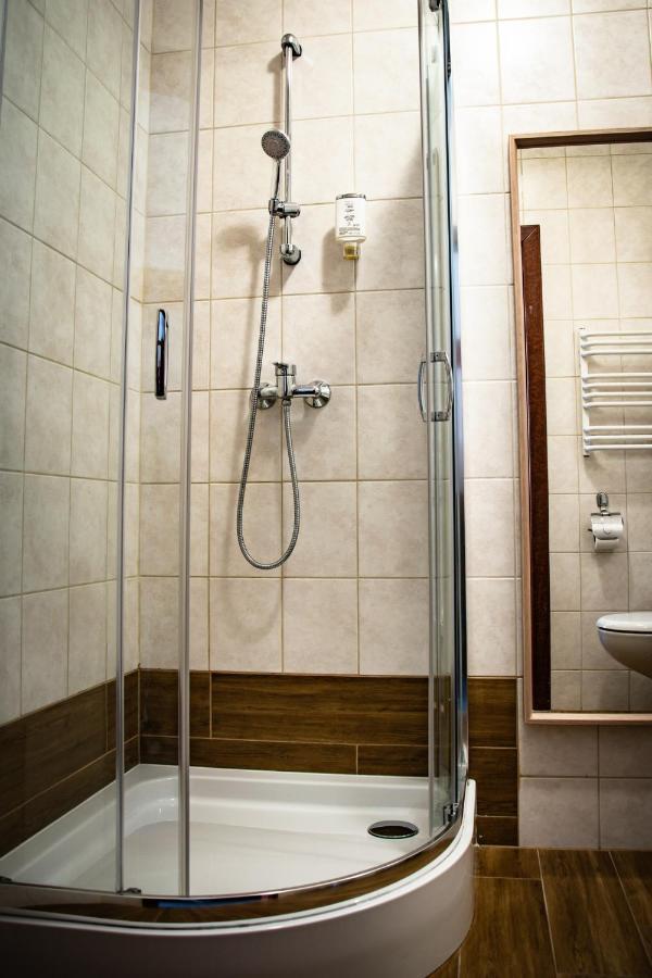 Hotel Ach To Tu Leszno  Exterior photo